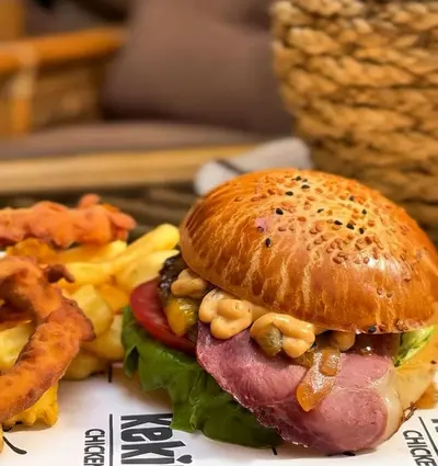 Füme Etli Burger