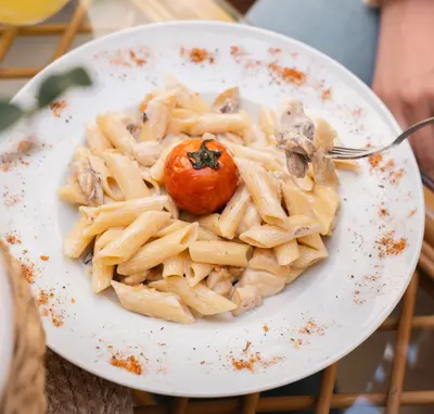 Kekikli Tavuklu Penne