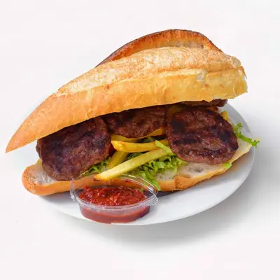 Yarım Ekmek Arası Köfte