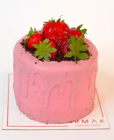 Meyveli Pasta (6 Kişilik)